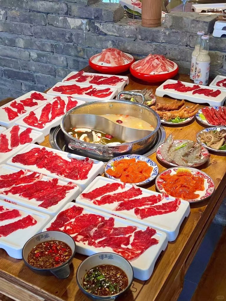 重庆南岸区五公里回龙湾谭三娘鲜切牛肉