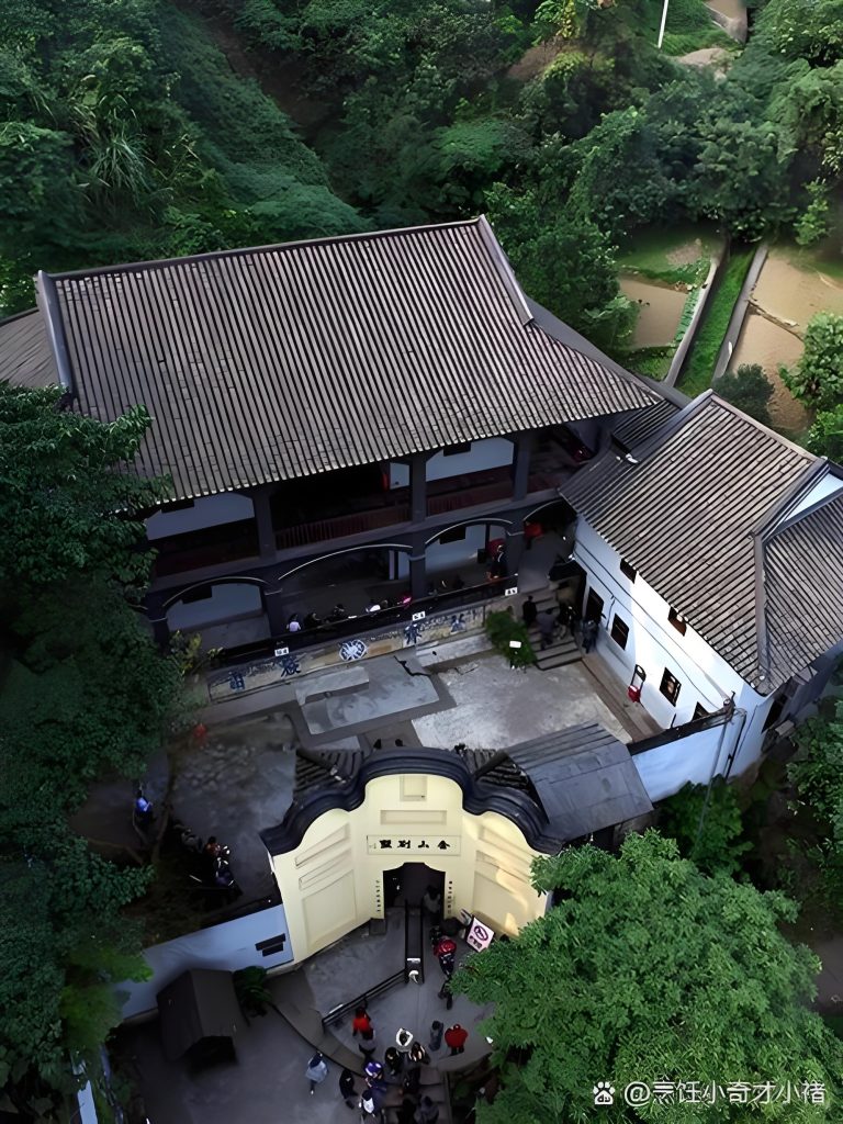 渣滓洞和白公馆-红色旅游